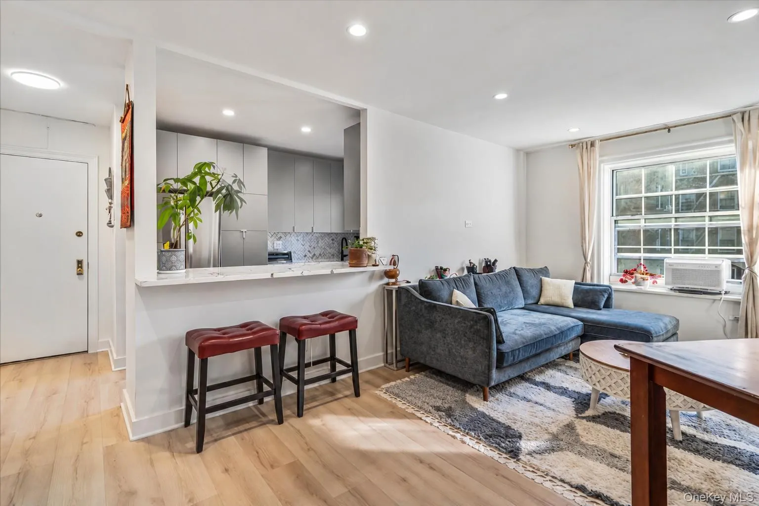 56-07 31st Avenue, New York, NY, 2 Bedrooms Bedrooms, 4 Rooms Rooms,1 BathroomBathrooms,Residential,For Rent,31st,0,1066343 56-07 31st Avenue, New York, NY, 2 Bedrooms Bedrooms, 4 Rooms Rooms,1 BathroomBathrooms,Residential,For Rent,31st,0,1066343