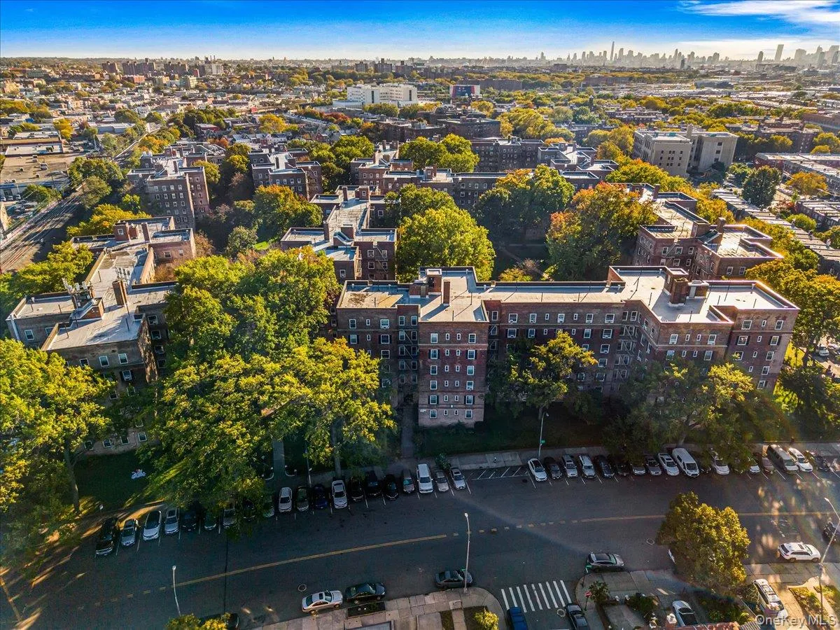 56-07 31st Avenue, New York, NY, 2 Bedrooms Bedrooms, 4 Rooms Rooms,1 BathroomBathrooms,Residential,For Rent,31st,0,1066343 56-07 31st Avenue, New York, NY, 2 Bedrooms Bedrooms, 4 Rooms Rooms,1 BathroomBathrooms,Residential,For Rent,31st,0,1066343