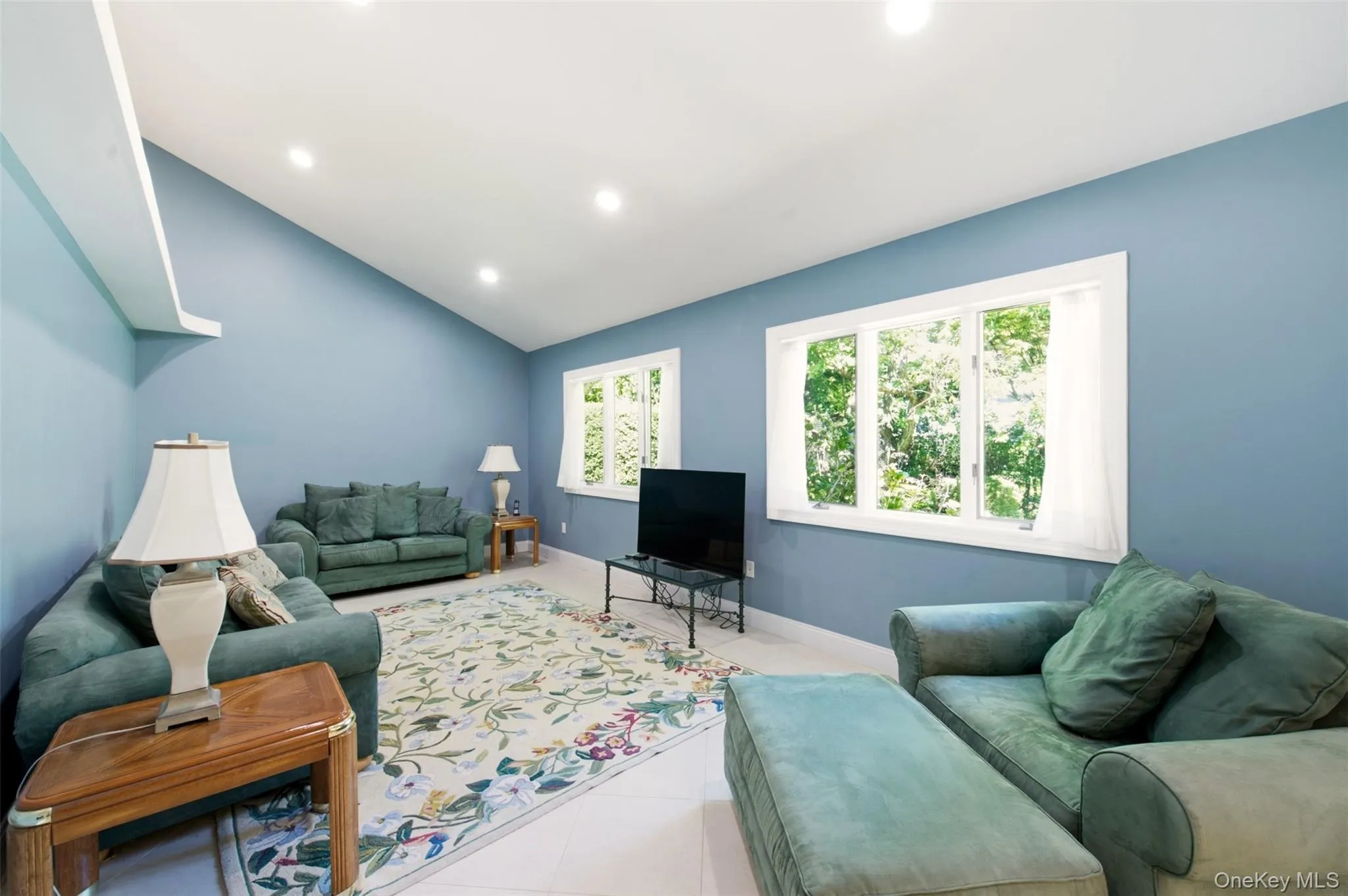 65 Drohan Street, Huntington, NY, 4 Bedrooms Bedrooms, 8 Rooms Rooms,3 BathroomsBathrooms,Residential,For Rent,Drohan,0,1066367 65 Drohan Street, Huntington, NY, 4 Bedrooms Bedrooms, 8 Rooms Rooms,3 BathroomsBathrooms,Residential,For Rent,Drohan,0,1066367