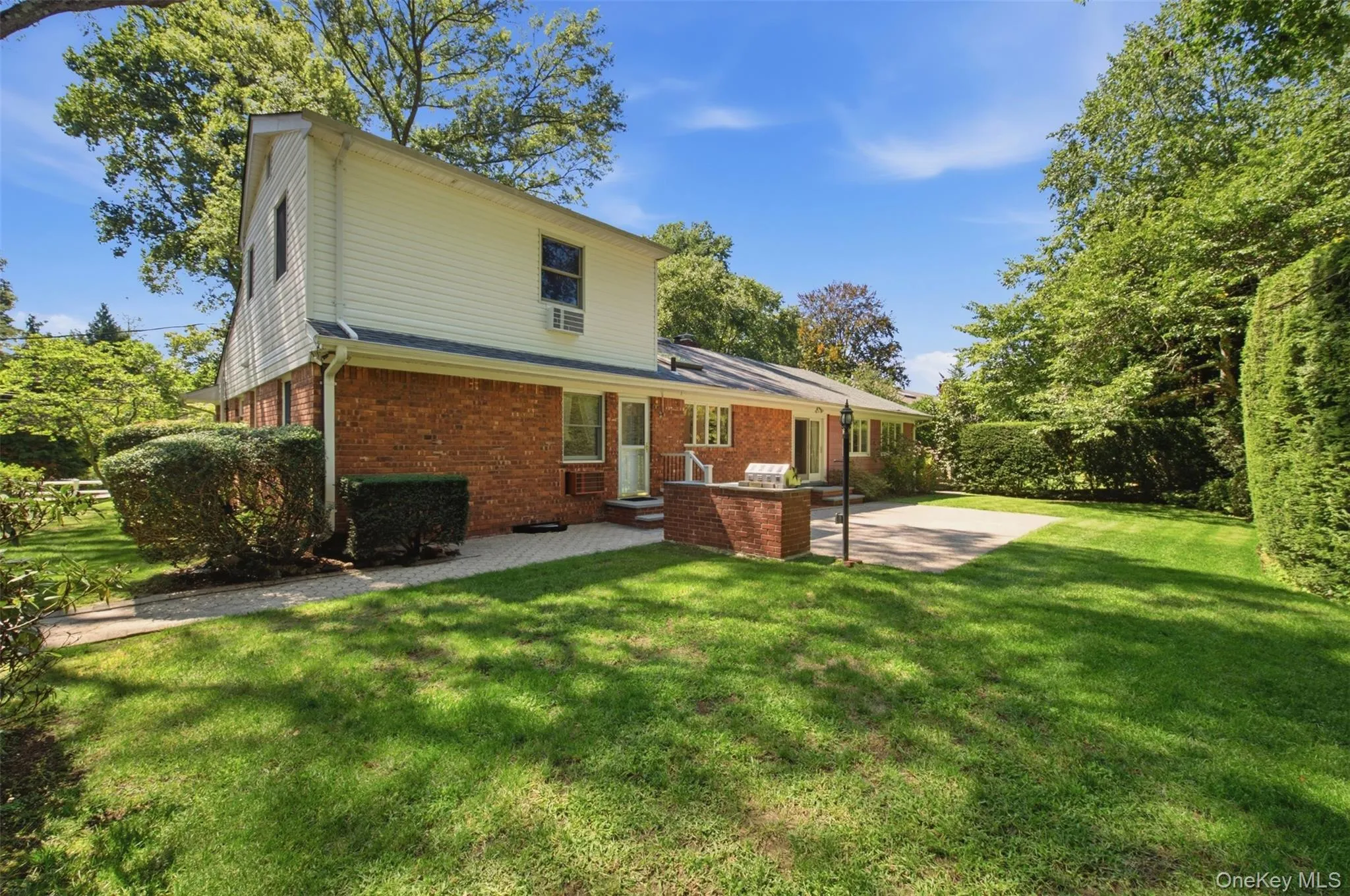 65 Drohan Street, Huntington, NY, 4 Bedrooms Bedrooms, 8 Rooms Rooms,3 BathroomsBathrooms,Residential,For Rent,Drohan,0,1066367 65 Drohan Street, Huntington, NY, 4 Bedrooms Bedrooms, 8 Rooms Rooms,3 BathroomsBathrooms,Residential,For Rent,Drohan,0,1066367