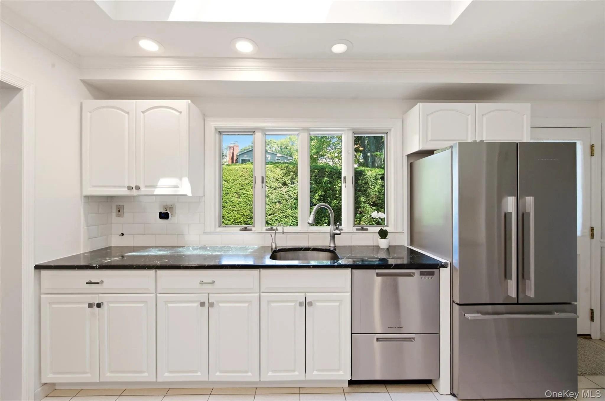 65 Drohan Street, Huntington, NY, 4 Bedrooms Bedrooms, 8 Rooms Rooms,3 BathroomsBathrooms,Residential,For Rent,Drohan,0,1066367 65 Drohan Street, Huntington, NY, 4 Bedrooms Bedrooms, 8 Rooms Rooms,3 BathroomsBathrooms,Residential,For Rent,Drohan,0,1066367