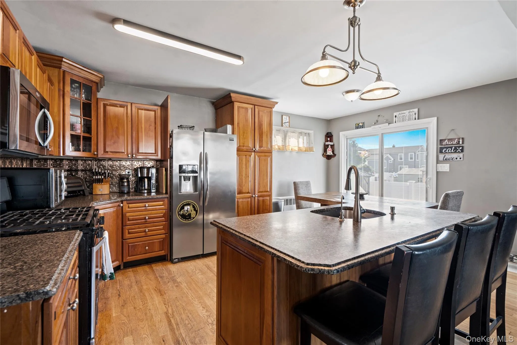 472 Atlanta Avenue, Oyster Bay, NY, 4 Bedrooms Bedrooms, 8 Rooms Rooms,2 BathroomsBathrooms,Residential,For Rent,Atlanta,0,1066395 472 Atlanta Avenue, Oyster Bay, NY, 4 Bedrooms Bedrooms, 8 Rooms Rooms,2 BathroomsBathrooms,Residential,For Rent,Atlanta,0,1066395