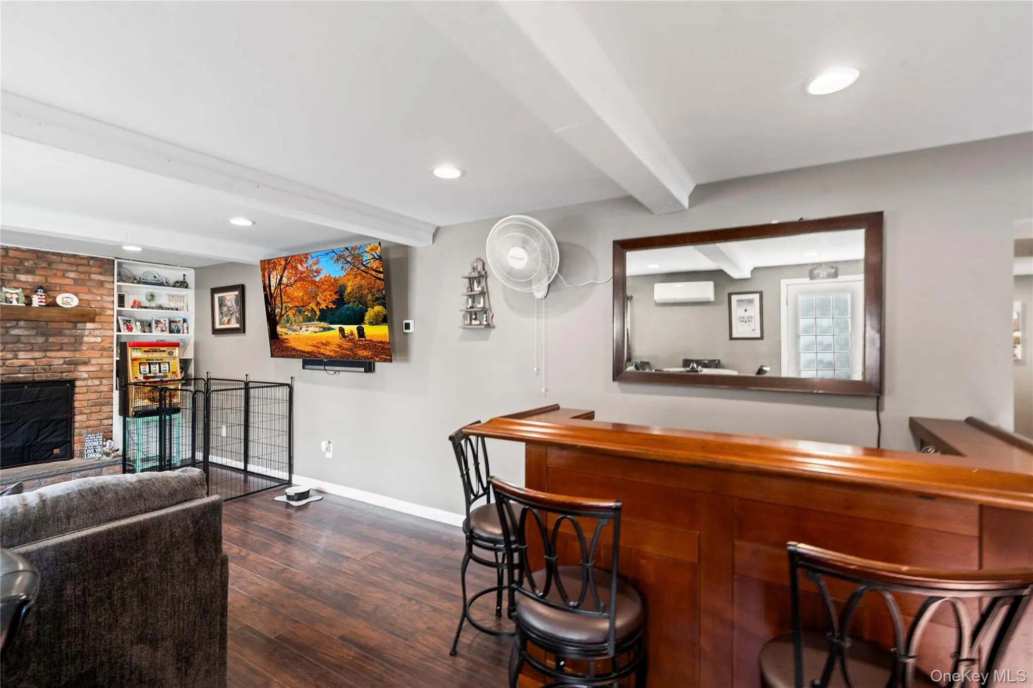 472 Atlanta Avenue, Oyster Bay, NY, 4 Bedrooms Bedrooms, 8 Rooms Rooms,2 BathroomsBathrooms,Residential,For Rent,Atlanta,0,1066395 472 Atlanta Avenue, Oyster Bay, NY, 4 Bedrooms Bedrooms, 8 Rooms Rooms,2 BathroomsBathrooms,Residential,For Rent,Atlanta,0,1066395