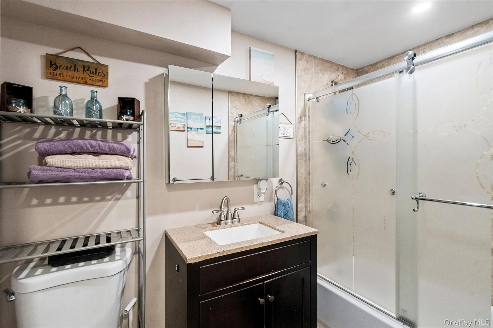 472 Atlanta Avenue, Oyster Bay, NY, 4 Bedrooms Bedrooms, 8 Rooms Rooms,2 BathroomsBathrooms,Residential,For Rent,Atlanta,0,1066395 472 Atlanta Avenue, Oyster Bay, NY, 4 Bedrooms Bedrooms, 8 Rooms Rooms,2 BathroomsBathrooms,Residential,For Rent,Atlanta,0,1066395