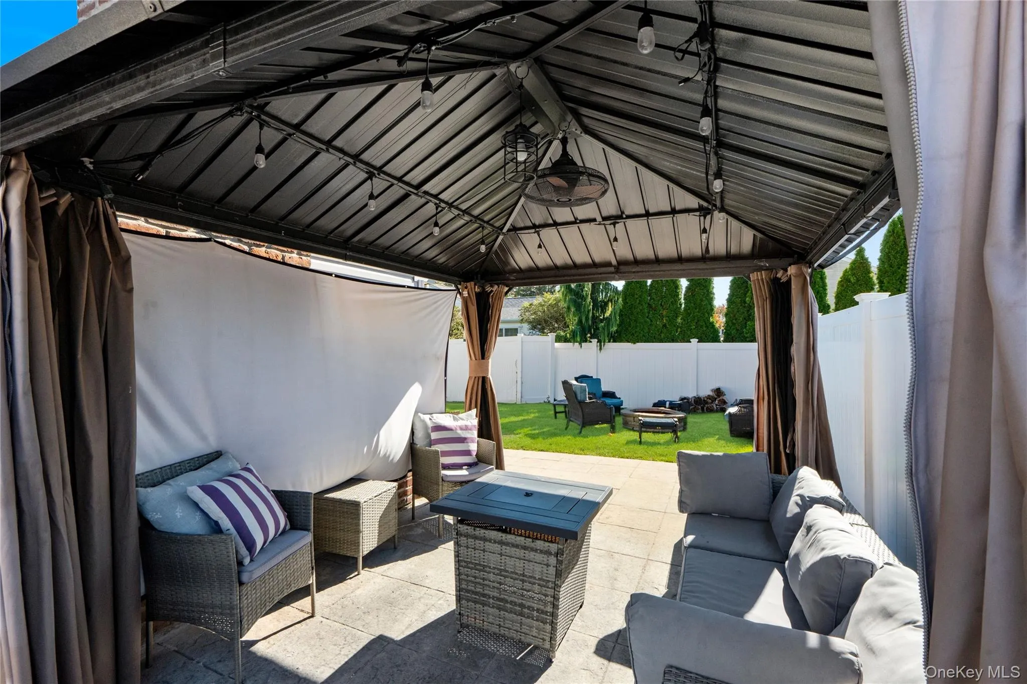 472 Atlanta Avenue, Oyster Bay, NY, 4 Bedrooms Bedrooms, 8 Rooms Rooms,2 BathroomsBathrooms,Residential,For Rent,Atlanta,0,1066395 472 Atlanta Avenue, Oyster Bay, NY, 4 Bedrooms Bedrooms, 8 Rooms Rooms,2 BathroomsBathrooms,Residential,For Rent,Atlanta,0,1066395