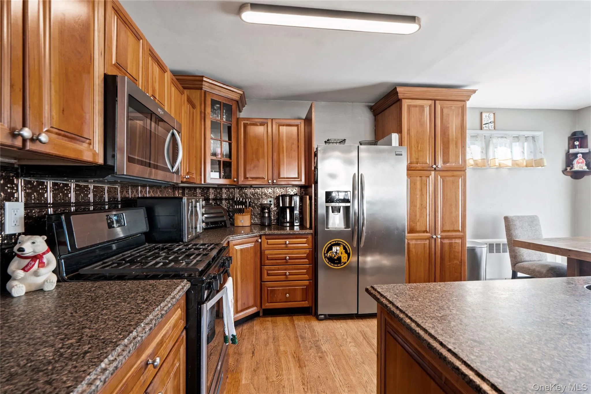472 Atlanta Avenue, Oyster Bay, NY, 4 Bedrooms Bedrooms, 8 Rooms Rooms,2 BathroomsBathrooms,Residential,For Rent,Atlanta,0,1066395 472 Atlanta Avenue, Oyster Bay, NY, 4 Bedrooms Bedrooms, 8 Rooms Rooms,2 BathroomsBathrooms,Residential,For Rent,Atlanta,0,1066395