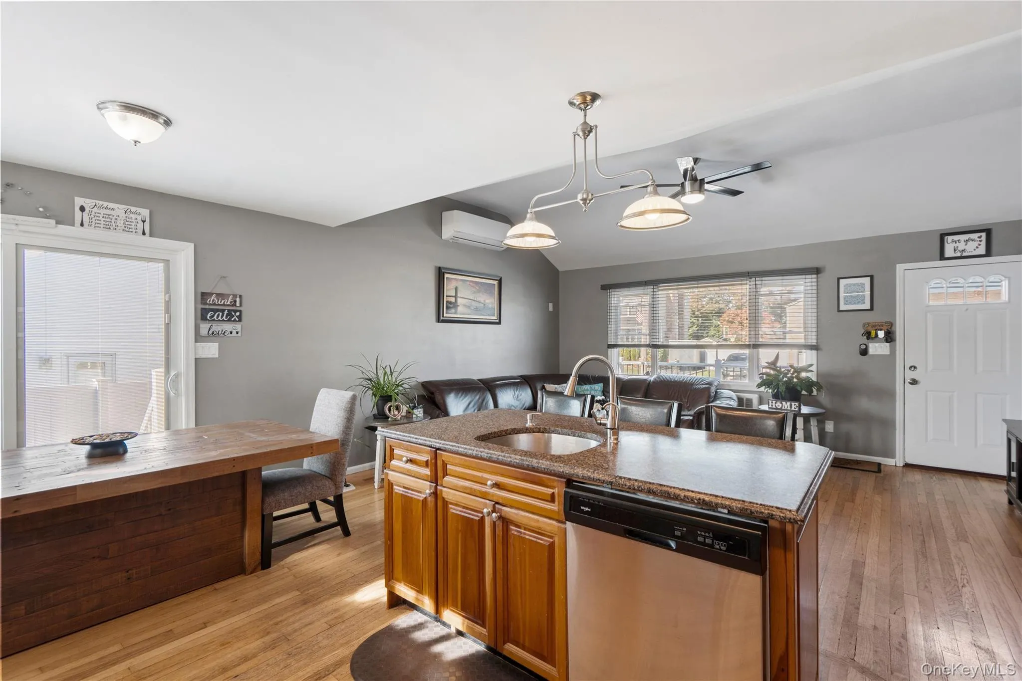 472 Atlanta Avenue, Oyster Bay, NY, 4 Bedrooms Bedrooms, 8 Rooms Rooms,2 BathroomsBathrooms,Residential,For Rent,Atlanta,0,1066395 472 Atlanta Avenue, Oyster Bay, NY, 4 Bedrooms Bedrooms, 8 Rooms Rooms,2 BathroomsBathrooms,Residential,For Rent,Atlanta,0,1066395