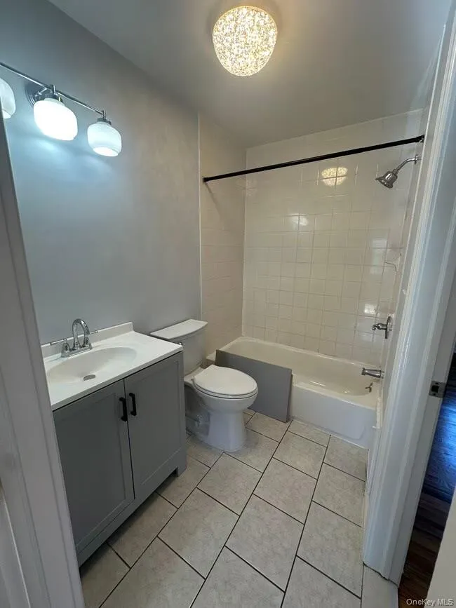 Bathroom Bathroom