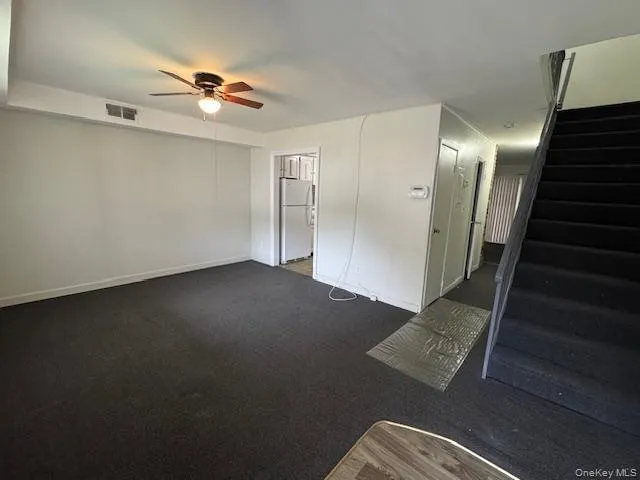 216 Hill Rise, Riverhead, NY , With , 3 Bedroom , and , 6 Room , 1 Bathroom , For , Residential Lease , For Rent , 1066436 , MLSID,1066436 216 Hill Rise, Riverhead, NY , With , 3 Bedroom , and , 6 Room , 1 Bathroom , For , Residential Lease , For Rent , 1066436 , MLSID,1066436