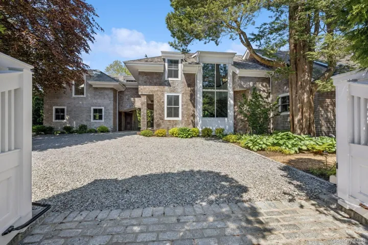 148 Moses Unit Missapogue Ct, Southampton, New York 11968