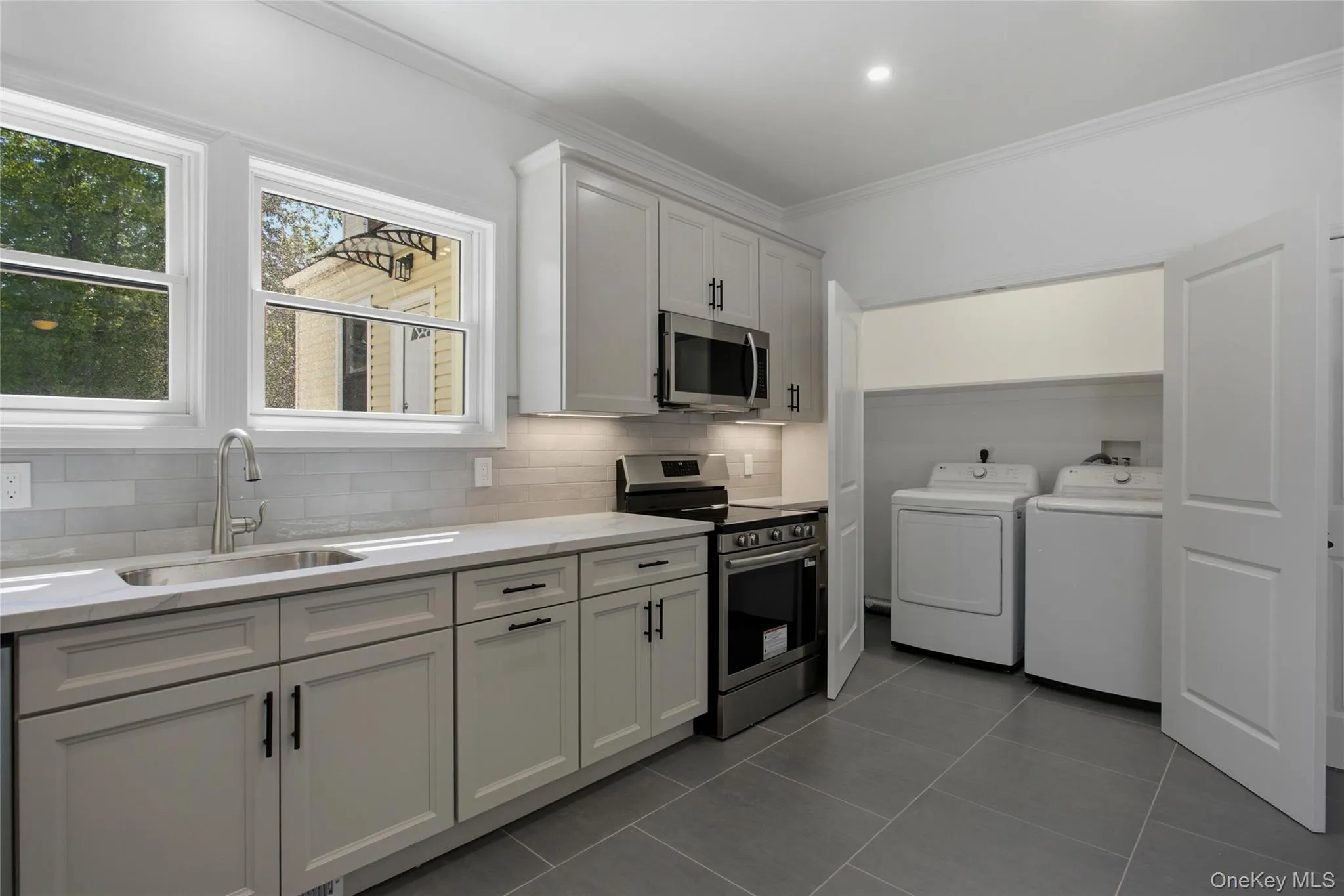 141 Forest Avenue, Yonkers, NY , With , 3 Bedroom , and , 7 Room , 2 Bathroom , For , Residential Lease , For Rent , 1066454 , MLSID,1066454 141 Forest Avenue, Yonkers, NY , With , 3 Bedroom , and , 7 Room , 2 Bathroom , For , Residential Lease , For Rent , 1066454 , MLSID,1066454
