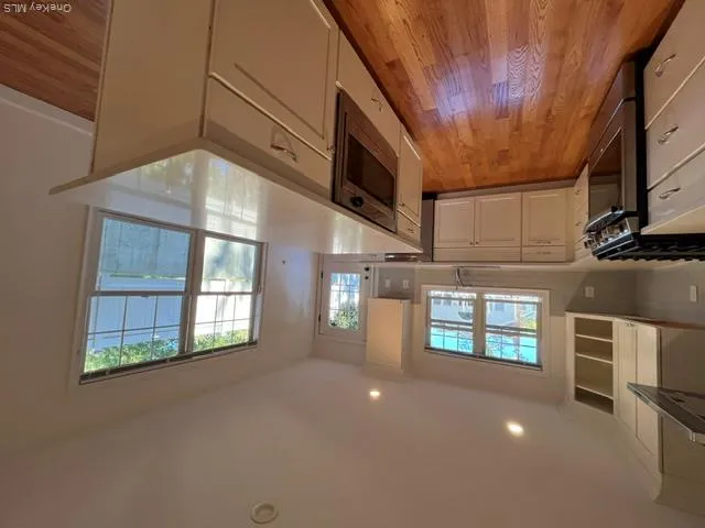 13 Marwood Road, North Hempstead, NY , With , 3 Bedroom , and , 7 Room , 3 Bathroom , For , Residential Lease , For Rent , 1066455 , MLSID,1066455 13 Marwood Road, North Hempstead, NY , With , 3 Bedroom , and , 7 Room , 3 Bathroom , For , Residential Lease , For Rent , 1066455 , MLSID,1066455