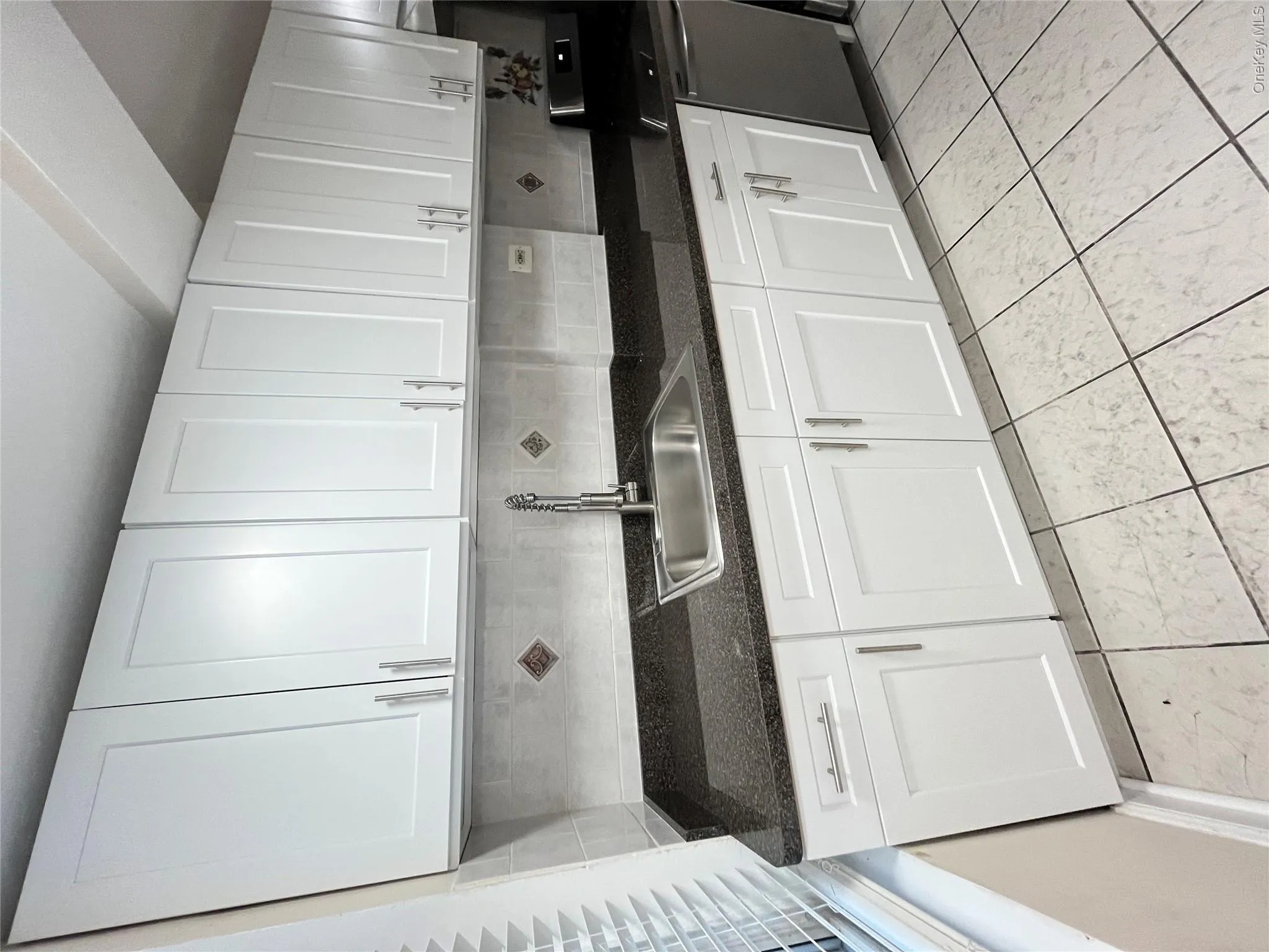 2220 Eastchester Road, New York, NY, 2 Bedrooms Bedrooms, 4 Rooms Rooms,1 BathroomBathrooms,Residential Lease,For Rent,Eastchester,0,1066513 2220 Eastchester Road, New York, NY, 2 Bedrooms Bedrooms, 4 Rooms Rooms,1 BathroomBathrooms,Residential Lease,For Rent,Eastchester,0,1066513