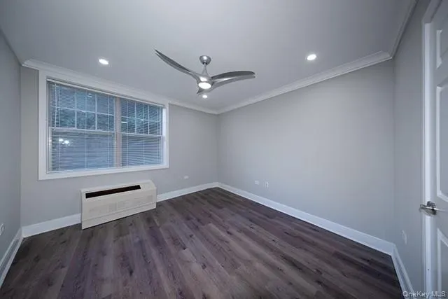 1100 Avalon Street, Glen Cove, NY , With , 1 Bedroom , and , 4 Room , 1 Bathroom , For , Residential Lease , For Rent , 1066517 , MLSID,1066517 1100 Avalon Street, Glen Cove, NY , With , 1 Bedroom , and , 4 Room , 1 Bathroom , For , Residential Lease , For Rent , 1066517 , MLSID,1066517