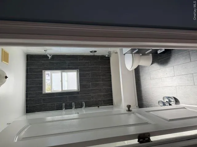 11919 147th Street, New York, NY , With , 3 Bedroom , and , 7 Room , 2 Bathroom , For , Residential Lease , For Rent , 1066518 , MLSID,1066518 11919 147th Street, New York, NY , With , 3 Bedroom , and , 7 Room , 2 Bathroom , For , Residential Lease , For Rent , 1066518 , MLSID,1066518