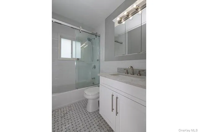 100 Friendly Court, Babylon, NY , With , 2 Bedroom , and , 5 Room , 1 Bathroom , For , Residential Lease , For Rent , 1066636 , MLSID,1066636 100 Friendly Court, Babylon, NY , With , 2 Bedroom , and , 5 Room , 1 Bathroom , For , Residential Lease , For Rent , 1066636 , MLSID,1066636