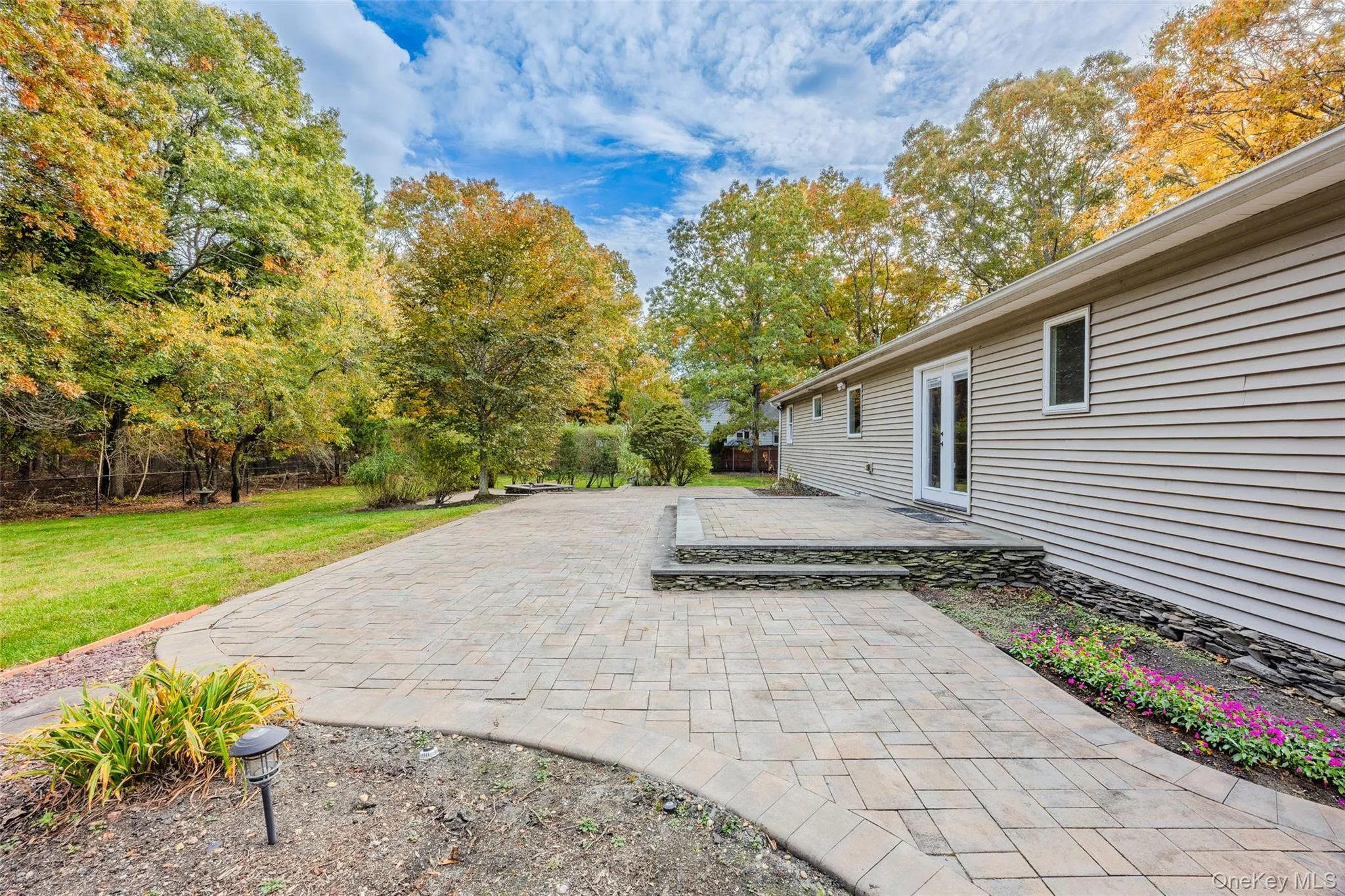 9 Pleasant View Road, Brookhaven, NY, 3 Bedrooms Bedrooms, 6 Rooms Rooms,1 BathroomBathrooms,Residential,For Rent,Pleasant View,0,1066649 9 Pleasant View Road, Brookhaven, NY, 3 Bedrooms Bedrooms, 6 Rooms Rooms,1 BathroomBathrooms,Residential,For Rent,Pleasant View,0,1066649