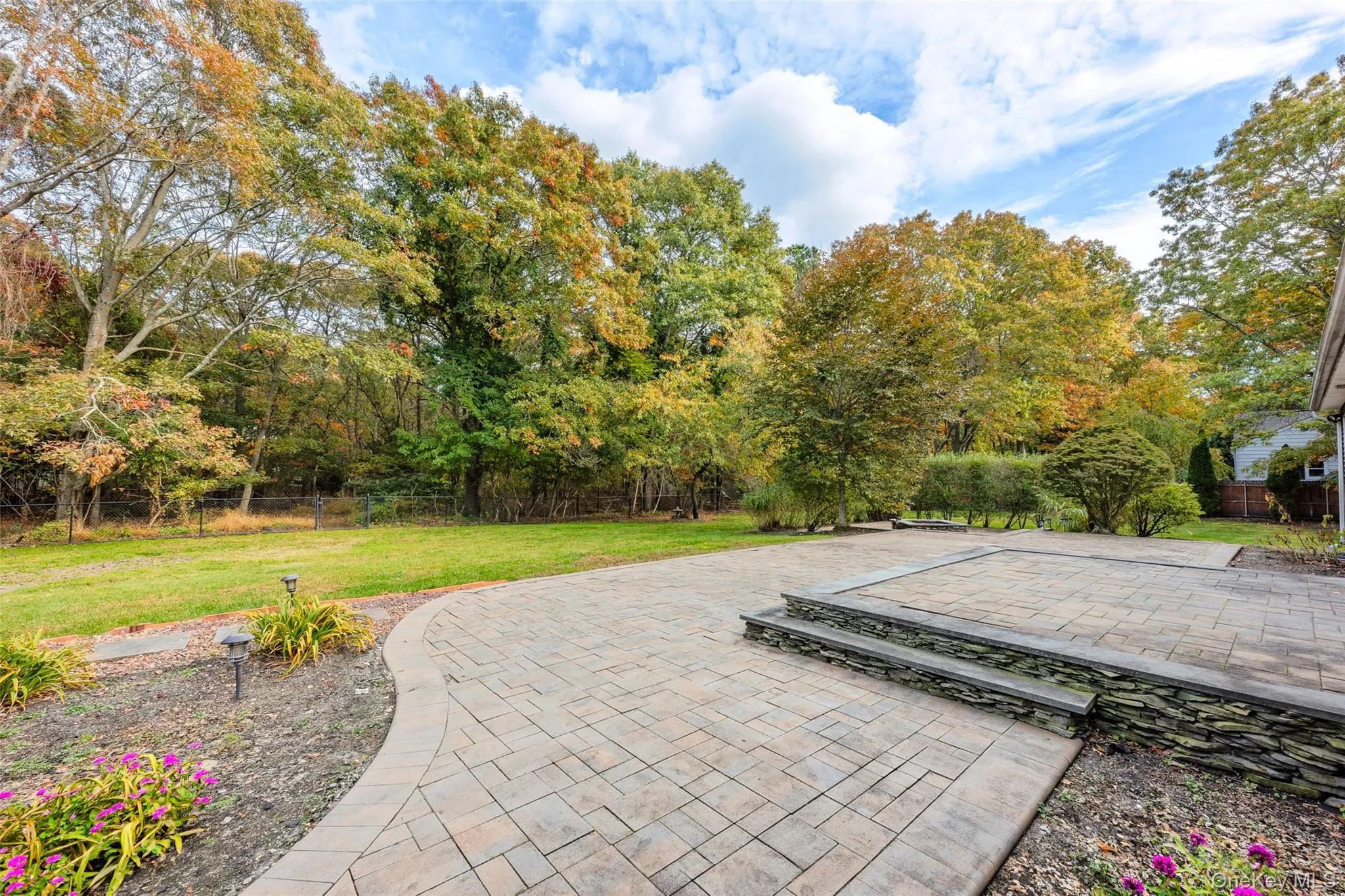 9 Pleasant View Road, Brookhaven, NY, 3 Bedrooms Bedrooms, 6 Rooms Rooms,1 BathroomBathrooms,Residential,For Rent,Pleasant View,0,1066649 9 Pleasant View Road, Brookhaven, NY, 3 Bedrooms Bedrooms, 6 Rooms Rooms,1 BathroomBathrooms,Residential,For Rent,Pleasant View,0,1066649