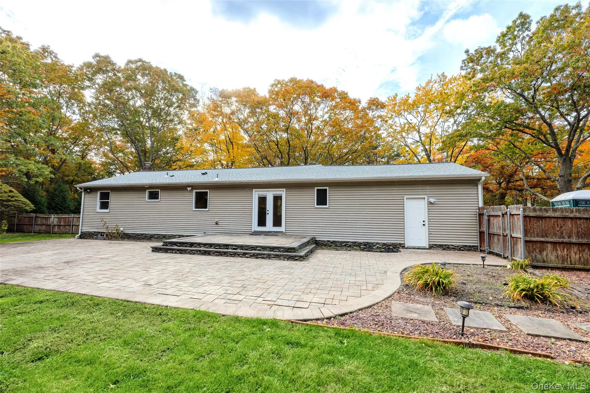 9 Pleasant View Road, Brookhaven, NY, 3 Bedrooms Bedrooms, 6 Rooms Rooms,1 BathroomBathrooms,Residential,For Rent,Pleasant View,0,1066649 9 Pleasant View Road, Brookhaven, NY, 3 Bedrooms Bedrooms, 6 Rooms Rooms,1 BathroomBathrooms,Residential,For Rent,Pleasant View,0,1066649