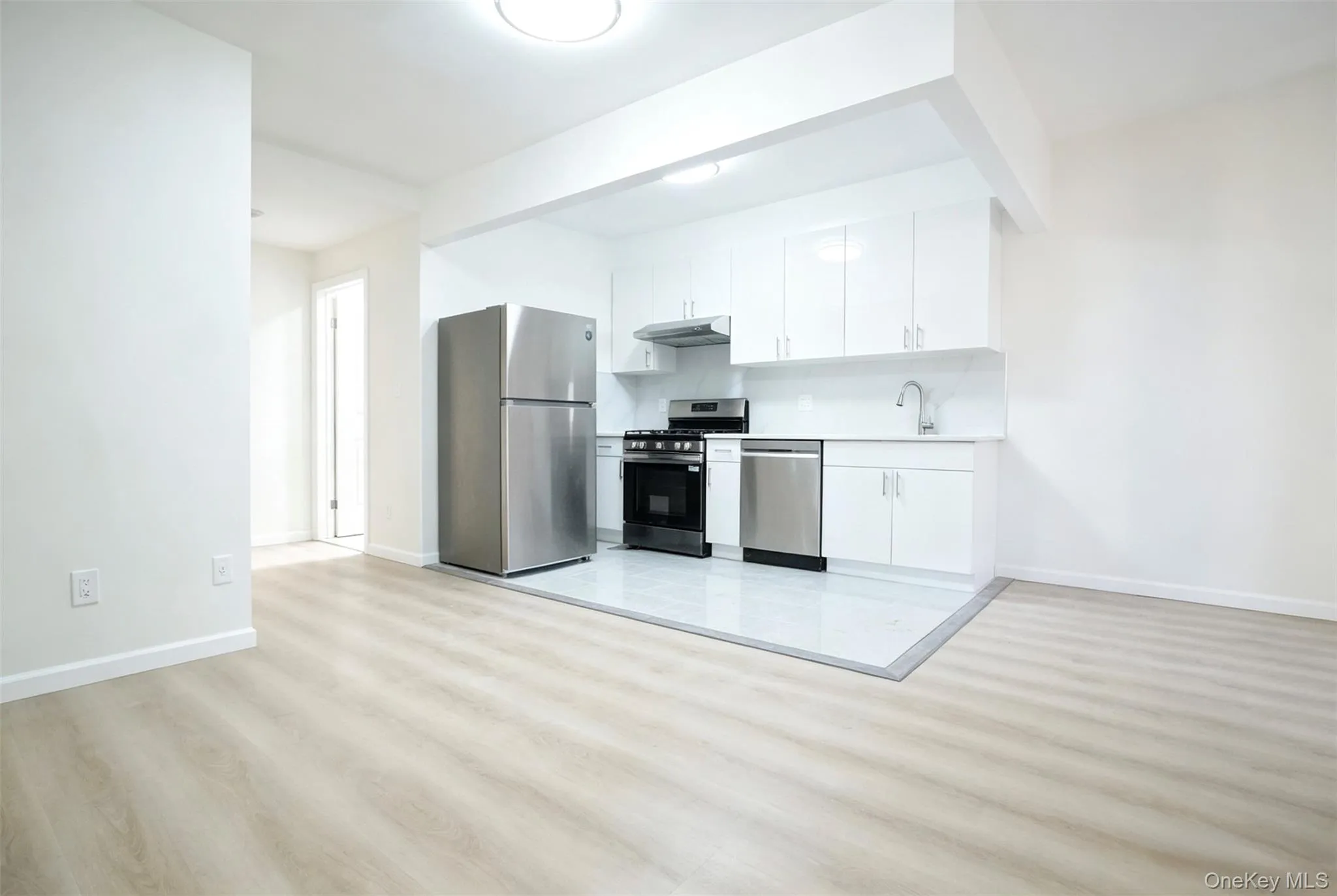 14-46 College Point Boulevard, New York, NY , With , 3 Bedroom , and , 6 Room , 2 Bathroom , For , Residential Lease , For Rent , 1066725 , MLSID,1066725 14-46 College Point Boulevard, New York, NY , With , 3 Bedroom , and , 6 Room , 2 Bathroom , For , Residential Lease , For Rent , 1066725 , MLSID,1066725