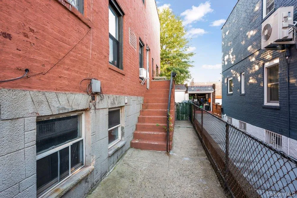 5226 73rd Street, New York, NY , With , 2 Bedroom , and , 5 Room , 1 Bathroom , For , Residential Lease , For Rent , 1066733 , MLSID,1066733 5226 73rd Street, New York, NY , With , 2 Bedroom , and , 5 Room , 1 Bathroom , For , Residential Lease , For Rent , 1066733 , MLSID,1066733