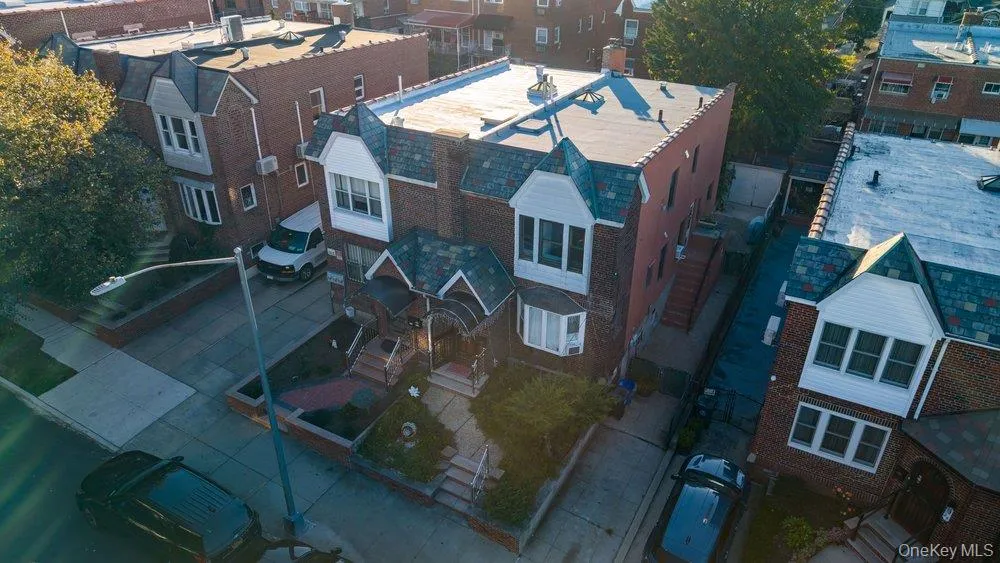5226 73rd Street, New York, NY , With , 2 Bedroom , and , 5 Room , 1 Bathroom , For , Residential Lease , For Rent , 1066733 , MLSID,1066733 5226 73rd Street, New York, NY , With , 2 Bedroom , and , 5 Room , 1 Bathroom , For , Residential Lease , For Rent , 1066733 , MLSID,1066733