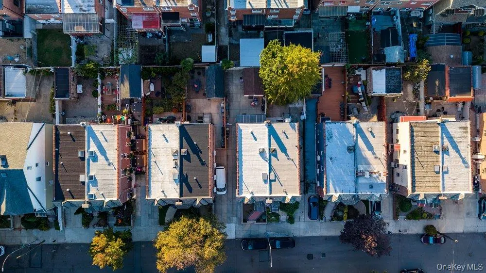 5226 73rd Street, New York, NY , With , 2 Bedroom , and , 5 Room , 1 Bathroom , For , Residential Lease , For Rent , 1066733 , MLSID,1066733 5226 73rd Street, New York, NY , With , 2 Bedroom , and , 5 Room , 1 Bathroom , For , Residential Lease , For Rent , 1066733 , MLSID,1066733