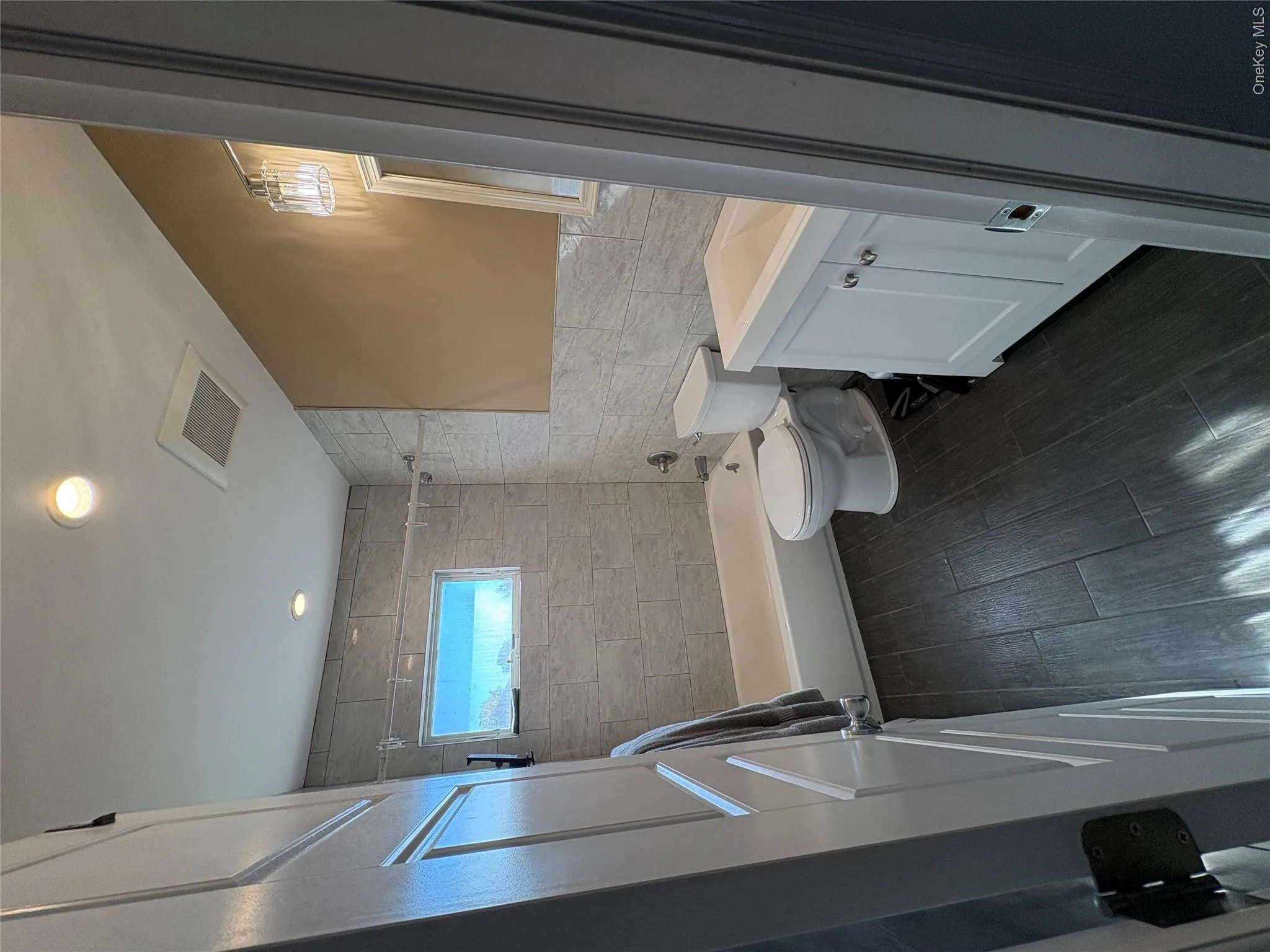 37 Lincoln Court, Hempstead, NY , With , 2 Bedroom , and , 5 Room , 1 Bathroom , For , Residential Lease , For Rent , 1066736 , MLSID,1066736 37 Lincoln Court, Hempstead, NY , With , 2 Bedroom , and , 5 Room , 1 Bathroom , For , Residential Lease , For Rent , 1066736 , MLSID,1066736