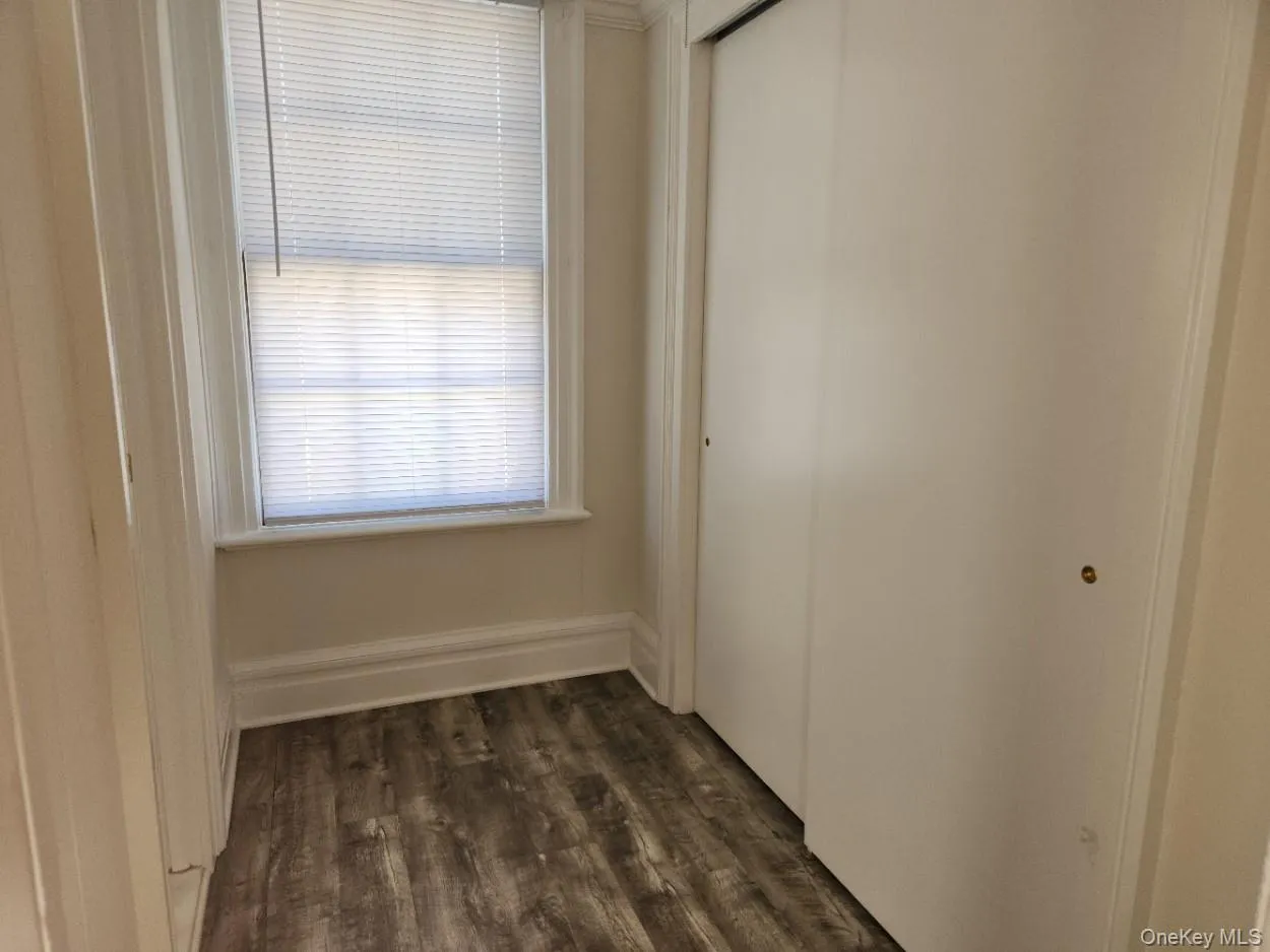 6 Willow Avenue, Cornwall, NY , With , 1 Bedroom , and , 3 Room , 1 Bathroom , For , Residential Lease , For Rent , 1066760 , MLSID,1066760 6 Willow Avenue, Cornwall, NY , With , 1 Bedroom , and , 3 Room , 1 Bathroom , For , Residential Lease , For Rent , 1066760 , MLSID,1066760