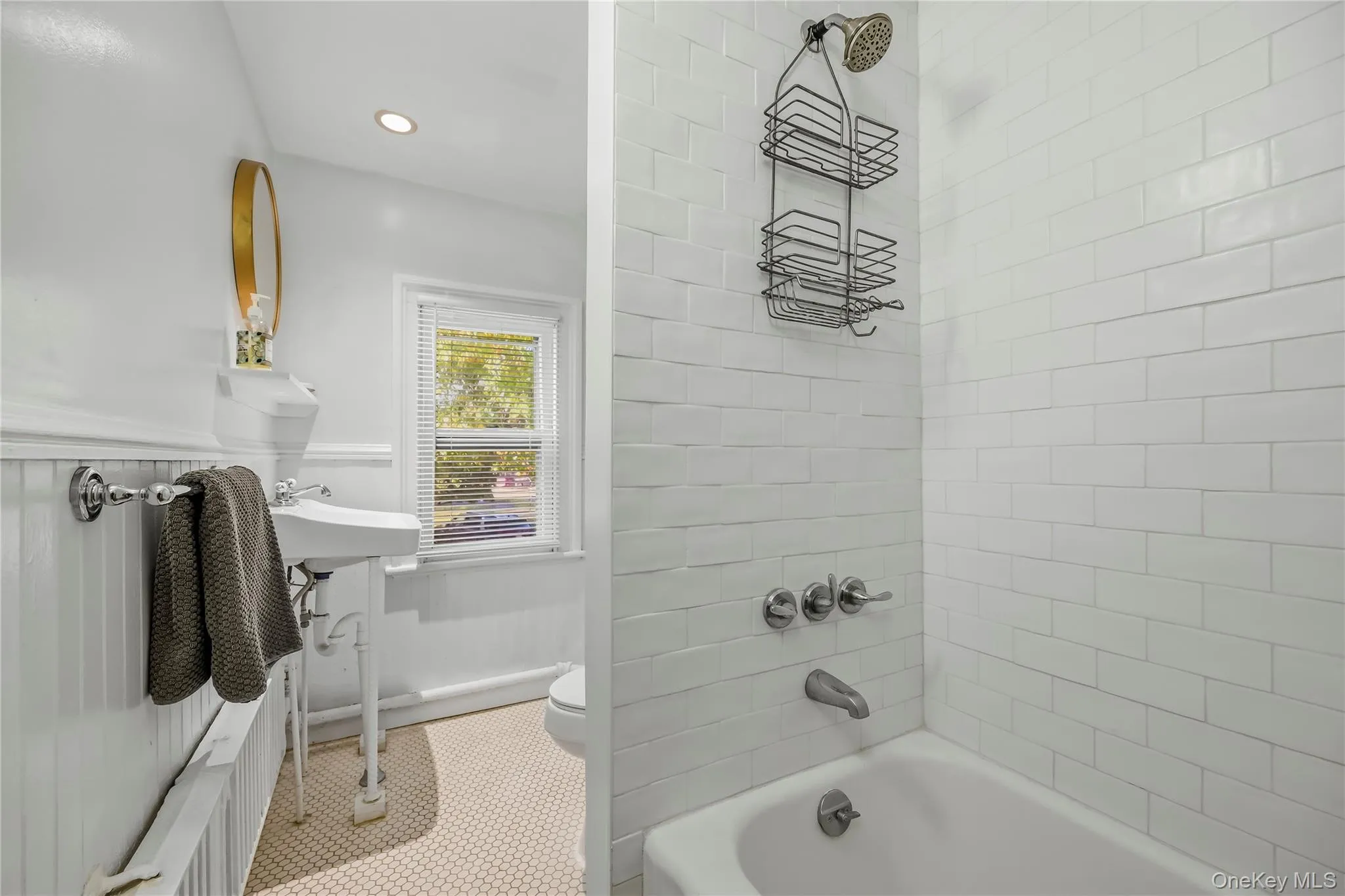 25 South Street, Goshen, NY , With , 1 Bedroom , and , 3 Room , 1 Bathroom , For , Residential Lease , For Rent , 1066856 , MLSID,1066856 25 South Street, Goshen, NY , With , 1 Bedroom , and , 3 Room , 1 Bathroom , For , Residential Lease , For Rent , 1066856 , MLSID,1066856