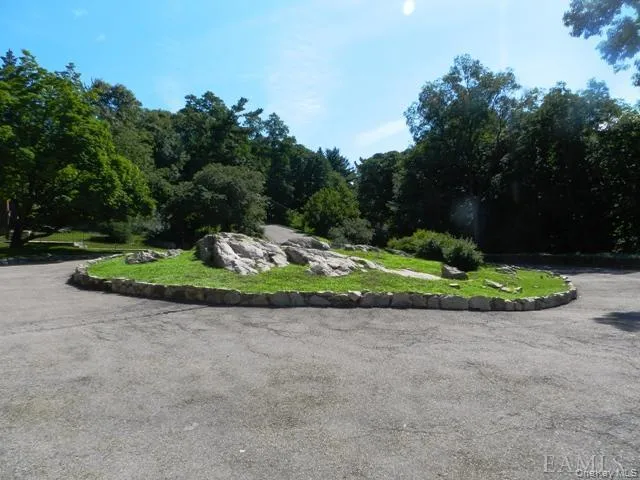 316 Chateau Rive, Peekskill, NY , With , 1 Bedroom , and , 3 Room , 1 Bathroom , For , Residential Lease , For Rent , 1066988 , MLSID,1066988 316 Chateau Rive, Peekskill, NY , With , 1 Bedroom , and , 3 Room , 1 Bathroom , For , Residential Lease , For Rent , 1066988 , MLSID,1066988