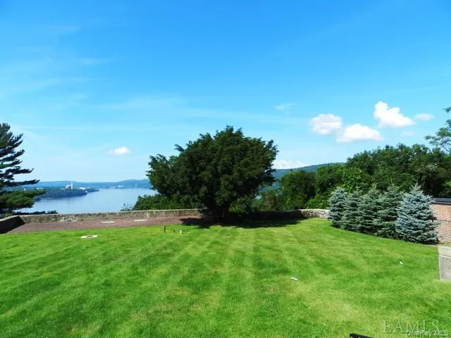 Views from property, not unit Views from property, not unit