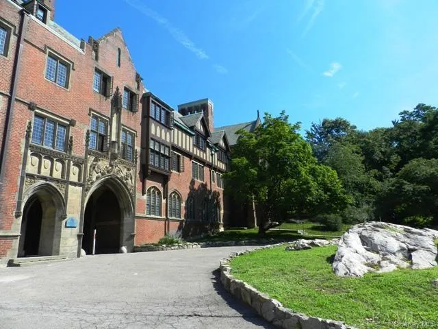 316 Chateau Rive, Peekskill, NY , With , 1 Bedroom , and , 3 Room , 1 Bathroom , For , Residential Lease , For Rent , 1066988 , MLSID,1066988 316 Chateau Rive, Peekskill, NY , With , 1 Bedroom , and , 3 Room , 1 Bathroom , For , Residential Lease , For Rent , 1066988 , MLSID,1066988