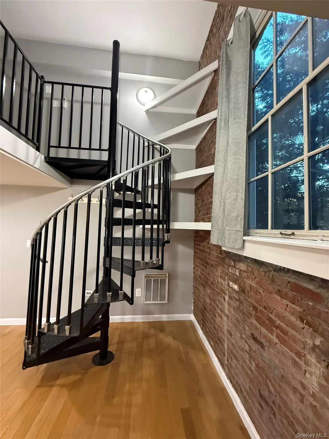 94 Fourth Avenue, Islip, NY , With , and , 2 Room , 1 Bathroom , For , Residential Lease , For Rent , 1067003 , MLSID,1067003 94 Fourth Avenue, Islip, NY , With , and , 2 Room , 1 Bathroom , For , Residential Lease , For Rent , 1067003 , MLSID,1067003