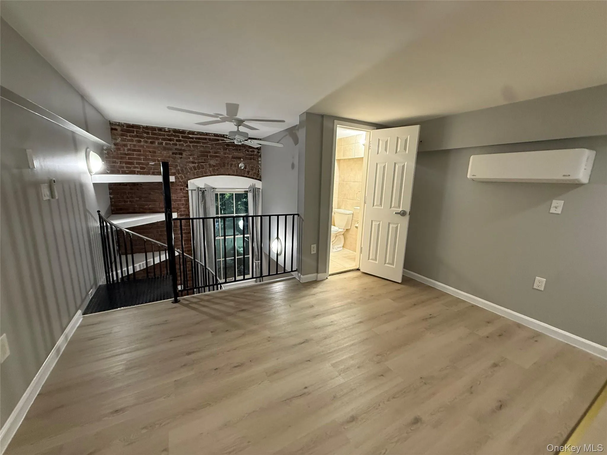 94 Fourth Avenue, Islip, NY , With , and , 2 Room , 1 Bathroom , For , Residential Lease , For Rent , 1067003 , MLSID,1067003 94 Fourth Avenue, Islip, NY , With , and , 2 Room , 1 Bathroom , For , Residential Lease , For Rent , 1067003 , MLSID,1067003