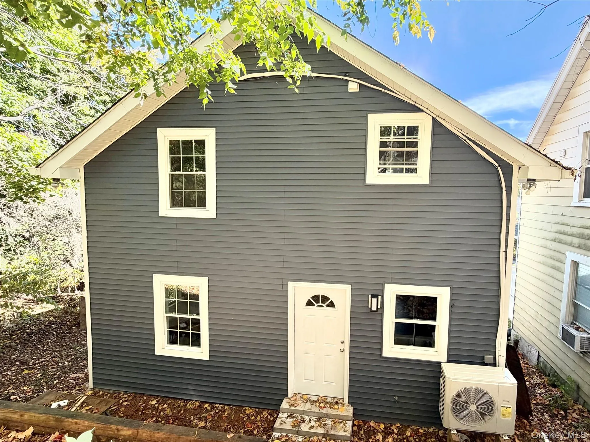 160 Smith Street, Poughkeepsie, NY , With , 3 Bedroom , and , 6 Room , 1 Bathroom , For , Residential Lease , For Rent , 1067073 , MLSID,1067073 160 Smith Street, Poughkeepsie, NY , With , 3 Bedroom , and , 6 Room , 1 Bathroom , For , Residential Lease , For Rent , 1067073 , MLSID,1067073