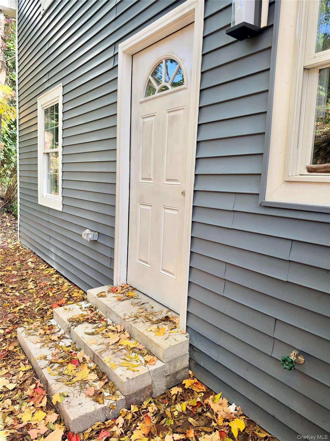 160 Smith Street, Poughkeepsie, NY , With , 3 Bedroom , and , 6 Room , 1 Bathroom , For , Residential Lease , For Rent , 1067073 , MLSID,1067073 160 Smith Street, Poughkeepsie, NY , With , 3 Bedroom , and , 6 Room , 1 Bathroom , For , Residential Lease , For Rent , 1067073 , MLSID,1067073