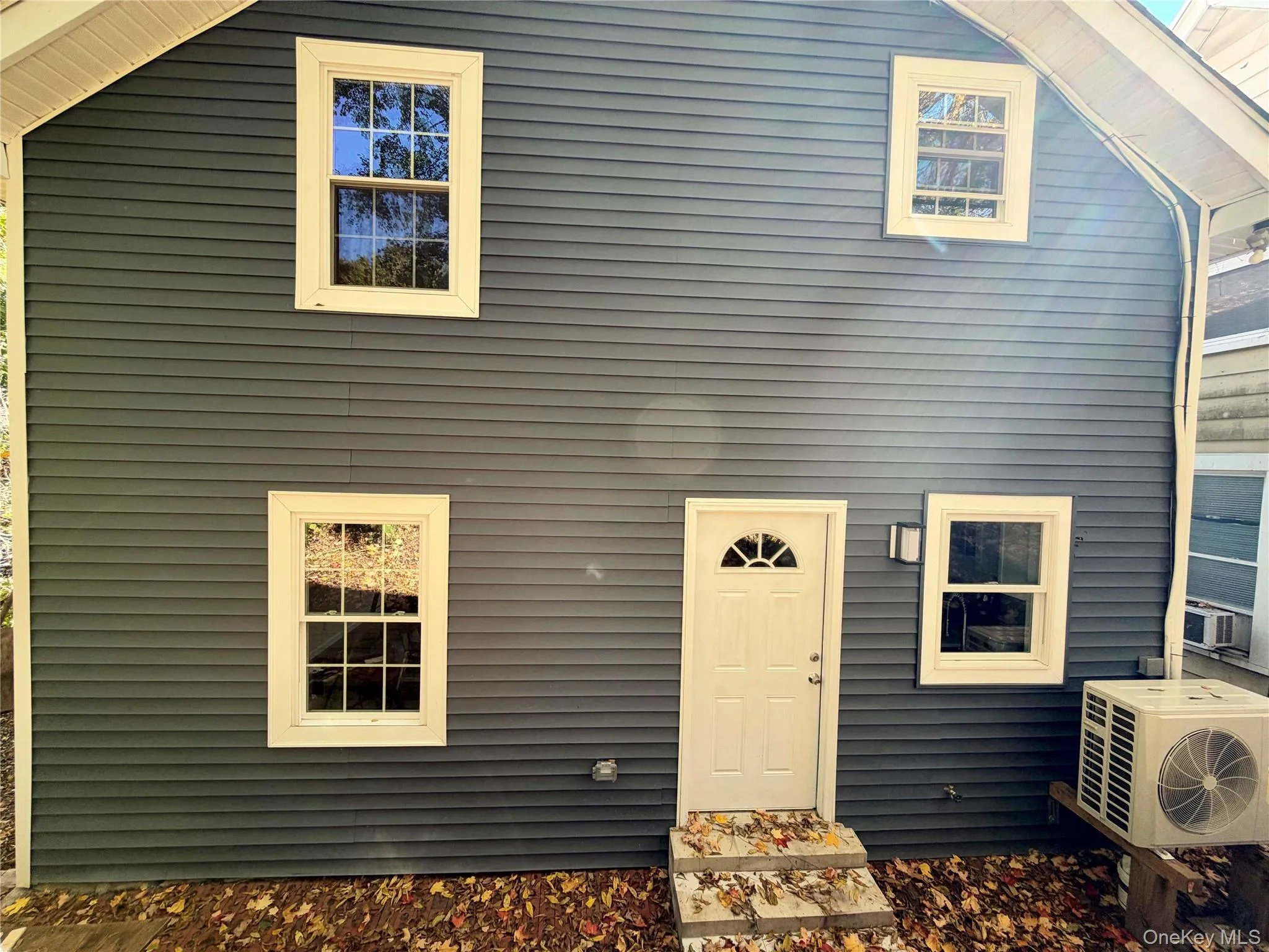 160 Smith Street, Poughkeepsie, NY , With , 3 Bedroom , and , 6 Room , 1 Bathroom , For , Residential Lease , For Rent , 1067073 , MLSID,1067073 160 Smith Street, Poughkeepsie, NY , With , 3 Bedroom , and , 6 Room , 1 Bathroom , For , Residential Lease , For Rent , 1067073 , MLSID,1067073