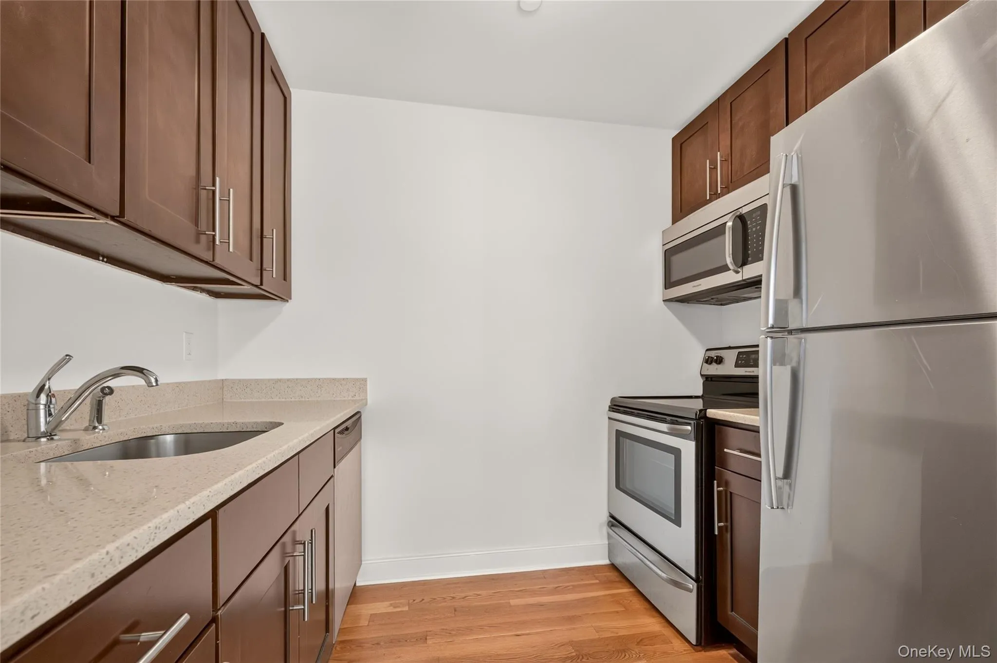 1 Herbert Avenue, North Hempstead, NY , With , 1 Bedroom , and , 3 Room , 1 Bathroom , For , Residential Lease , For Rent , 1067096 , MLSID,1067096 1 Herbert Avenue, North Hempstead, NY , With , 1 Bedroom , and , 3 Room , 1 Bathroom , For , Residential Lease , For Rent , 1067096 , MLSID,1067096