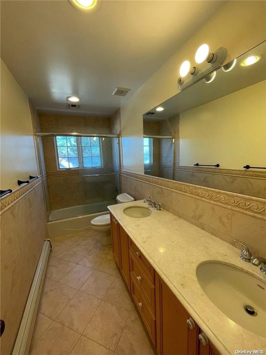 26 Slocum Avenue, North Hempstead, NY , With , 4 Bedroom , and , 8 Room , 2 Bathroom , For , Residential Lease , For Rent , 1067108 , MLSID,1067108 26 Slocum Avenue, North Hempstead, NY , With , 4 Bedroom , and , 8 Room , 2 Bathroom , For , Residential Lease , For Rent , 1067108 , MLSID,1067108