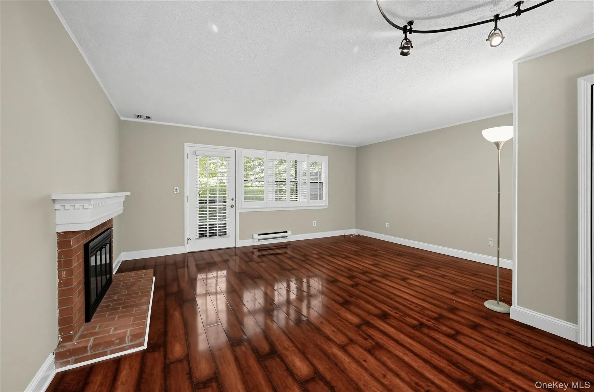 175 Heritage Hills, Somers, NY , With , 2 Bedroom , and , 5 Room , 1 Bathroom , For , Residential Lease , For Rent , 1067134 , MLSID,1067134 175 Heritage Hills, Somers, NY , With , 2 Bedroom , and , 5 Room , 1 Bathroom , For , Residential Lease , For Rent , 1067134 , MLSID,1067134