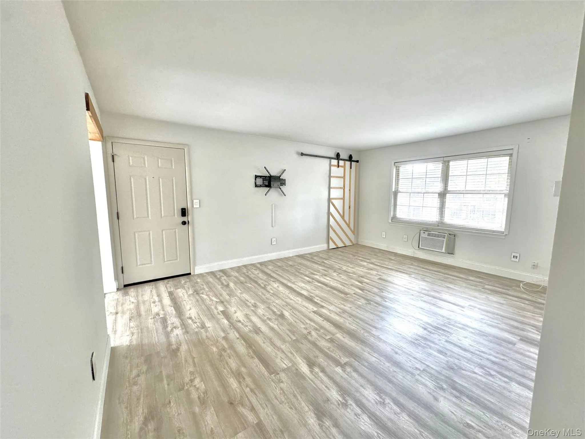 5 Wildwood Drive, Wappinger, NY , With , 2 Bedroom , and , 5 Room , 1 Bathroom , For , Residential Lease , For Rent , 1067213 , MLSID,1067213 5 Wildwood Drive, Wappinger, NY , With , 2 Bedroom , and , 5 Room , 1 Bathroom , For , Residential Lease , For Rent , 1067213 , MLSID,1067213