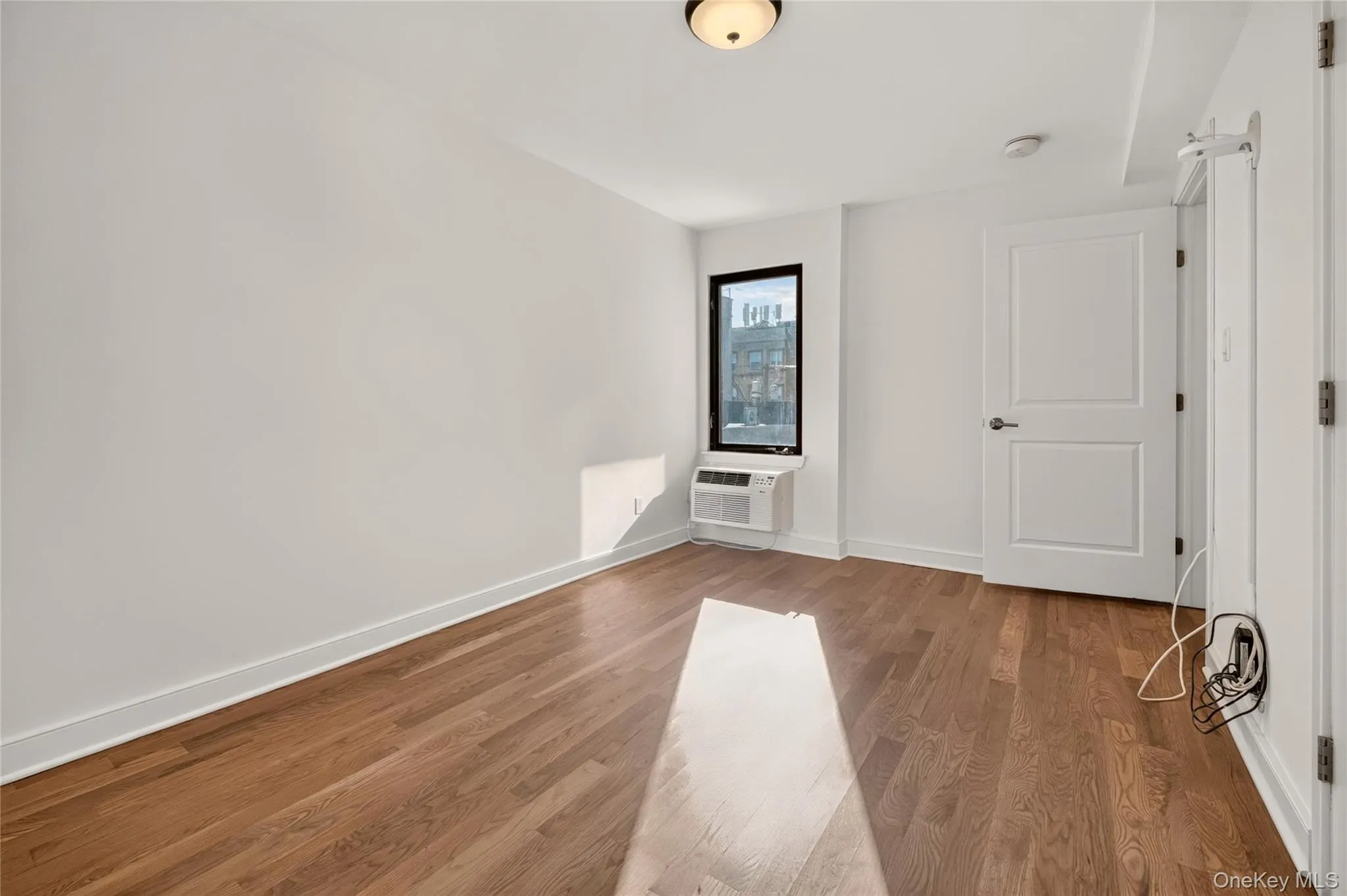1 Herbert Avenue, North Hempstead, NY , With , 1 Bedroom , and , 3 Room , 1 Bathroom , For , Residential Lease , For Rent , 1067334 , MLSID,1067334 1 Herbert Avenue, North Hempstead, NY , With , 1 Bedroom , and , 3 Room , 1 Bathroom , For , Residential Lease , For Rent , 1067334 , MLSID,1067334