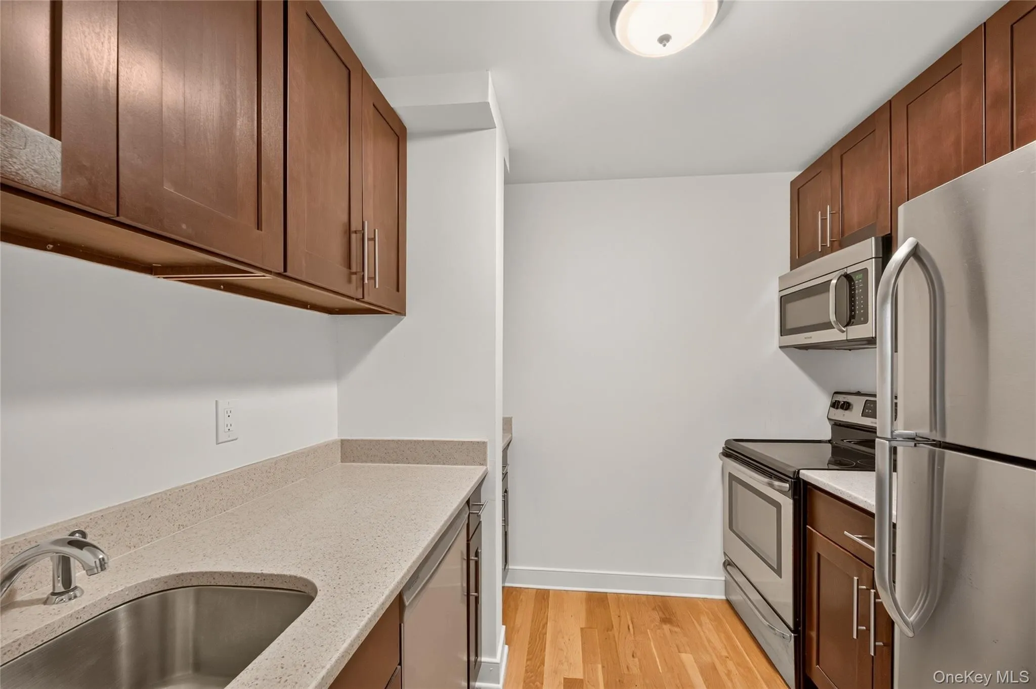 1 Herbert Avenue, North Hempstead, NY , With , 1 Bedroom , and , 3 Room , 1 Bathroom , For , Residential Lease , For Rent , 1067342 , MLSID,1067342 1 Herbert Avenue, North Hempstead, NY , With , 1 Bedroom , and , 3 Room , 1 Bathroom , For , Residential Lease , For Rent , 1067342 , MLSID,1067342