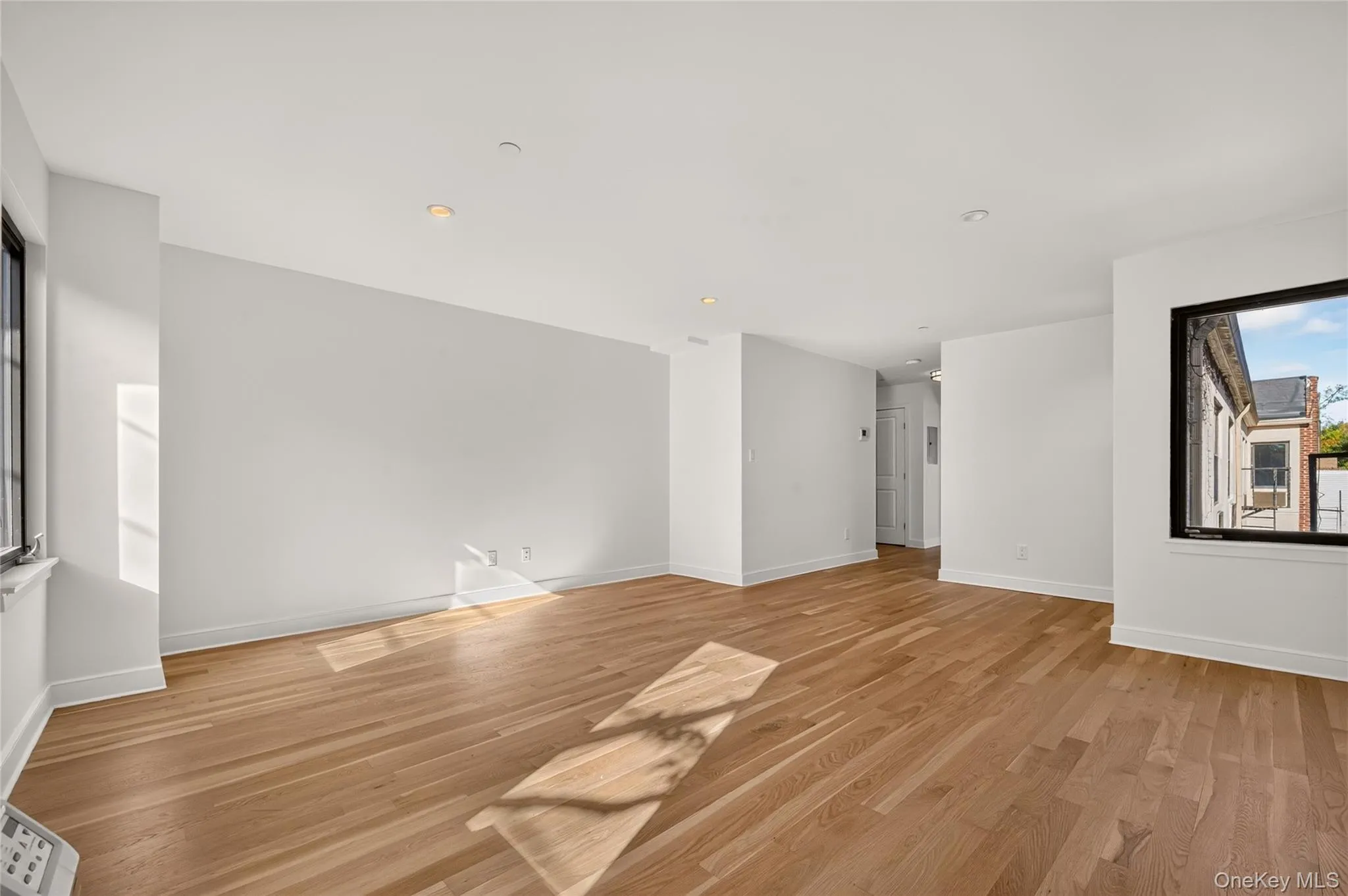1 Herbert Avenue, North Hempstead, NY , With , 1 Bedroom , and , 3 Room , 1 Bathroom , For , Residential Lease , For Rent , 1067342 , MLSID,1067342 1 Herbert Avenue, North Hempstead, NY , With , 1 Bedroom , and , 3 Room , 1 Bathroom , For , Residential Lease , For Rent , 1067342 , MLSID,1067342