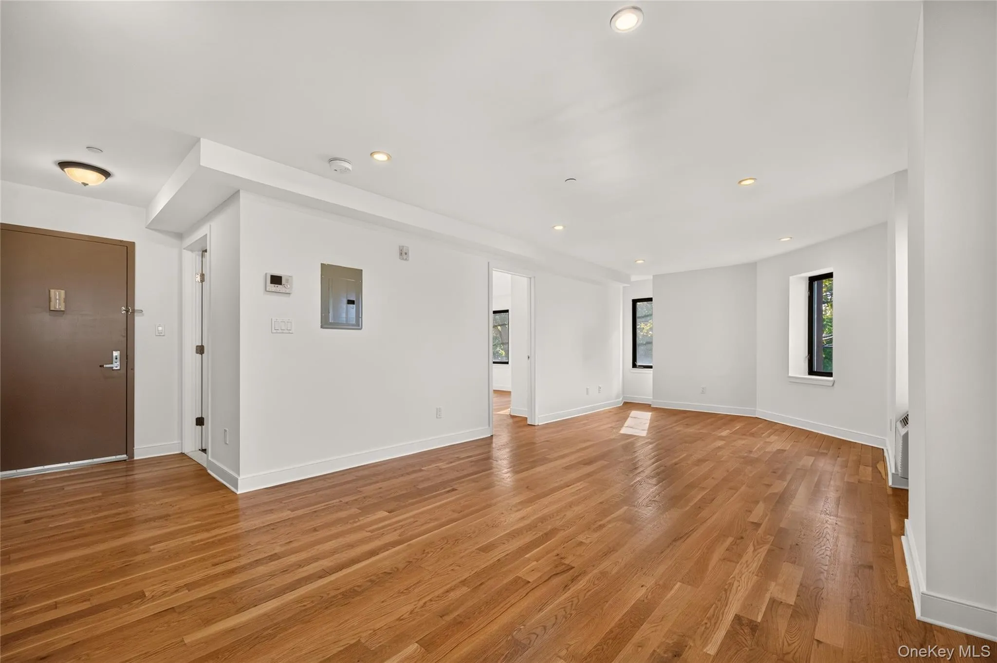 1 Herbert Avenue, North Hempstead, NY , With , 1 Bedroom , and , 3 Room , 1 Bathroom , For , Residential Lease , For Rent , 1067354 , MLSID,1067354 1 Herbert Avenue, North Hempstead, NY , With , 1 Bedroom , and , 3 Room , 1 Bathroom , For , Residential Lease , For Rent , 1067354 , MLSID,1067354