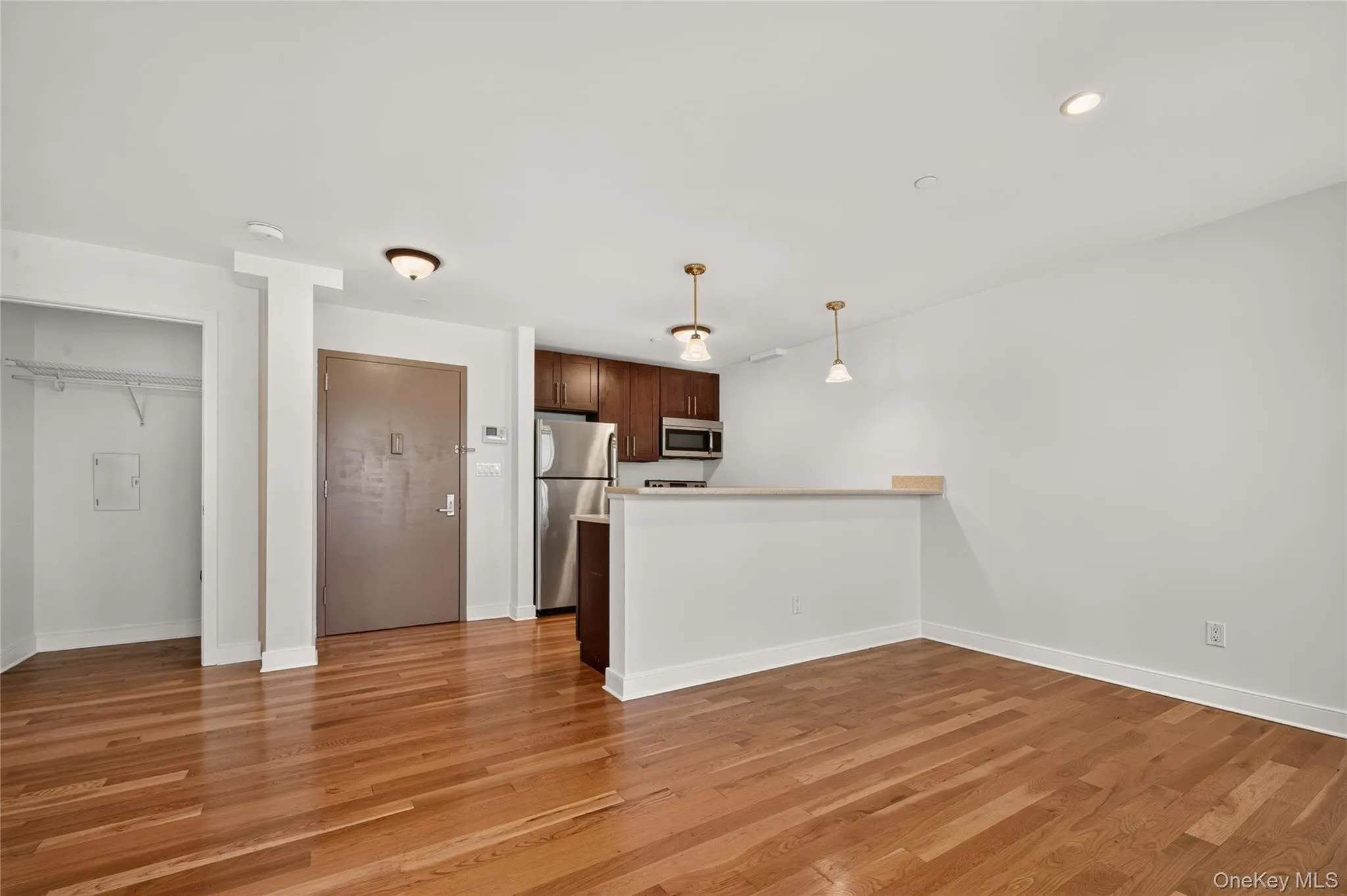 1 Herbert Avenue, North Hempstead, NY , With , 1 Bedroom , and , 3 Room , 1 Bathroom , For , Residential Lease , For Rent , 1067357 , MLSID,1067357 1 Herbert Avenue, North Hempstead, NY , With , 1 Bedroom , and , 3 Room , 1 Bathroom , For , Residential Lease , For Rent , 1067357 , MLSID,1067357