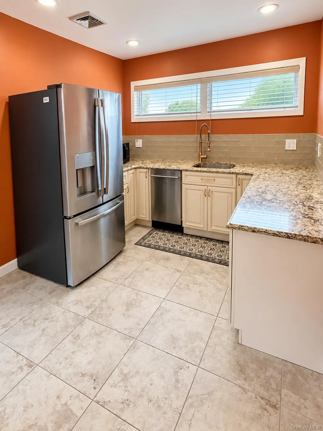 522 Southside Avenue, Hempstead, NY , With , 1 Bedroom , and , 1 Room , 1 Bathroom , For , Residential Lease , For Rent , 1067443 , MLSID,1067443 522 Southside Avenue, Hempstead, NY , With , 1 Bedroom , and , 1 Room , 1 Bathroom , For , Residential Lease , For Rent , 1067443 , MLSID,1067443