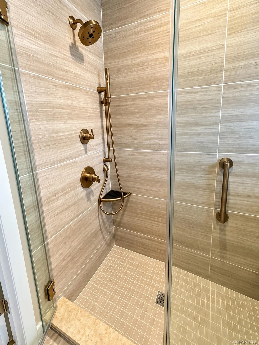 522 Southside Avenue, Hempstead, NY , With , 1 Bedroom , and , 1 Room , 1 Bathroom , For , Residential Lease , For Rent , 1067443 , MLSID,1067443 522 Southside Avenue, Hempstead, NY , With , 1 Bedroom , and , 1 Room , 1 Bathroom , For , Residential Lease , For Rent , 1067443 , MLSID,1067443