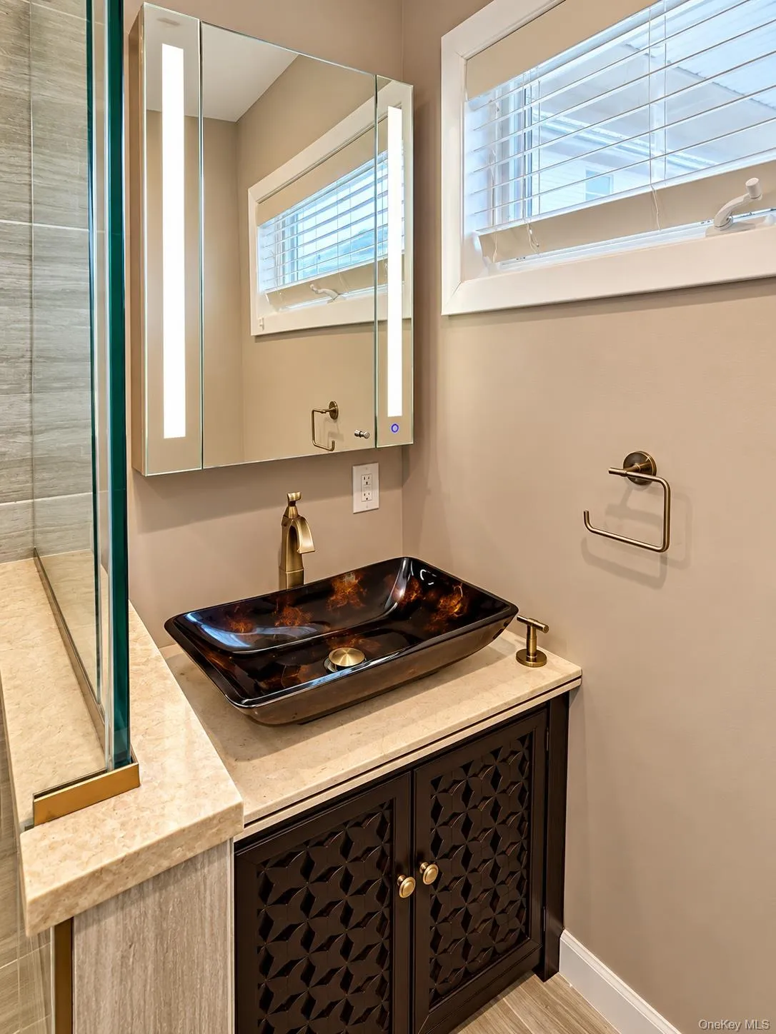522 Southside Avenue, Hempstead, NY , With , 1 Bedroom , and , 1 Room , 1 Bathroom , For , Residential Lease , For Rent , 1067443 , MLSID,1067443 522 Southside Avenue, Hempstead, NY , With , 1 Bedroom , and , 1 Room , 1 Bathroom , For , Residential Lease , For Rent , 1067443 , MLSID,1067443